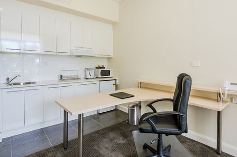 Belconnen Way Motel And Serviced Apartments - Accommodation in Brisbane 2
