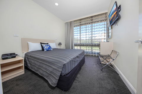 Belconnen Way Motel And Serviced Apartments - Accommodation in Brisbane 3