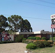 Coach Lamp Motel - Accommodation in Brisbane