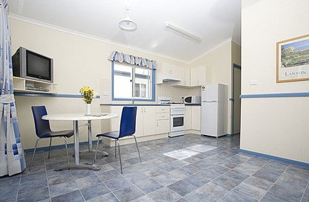Crestview Top Tourist Park - Accommodation in Brisbane 1