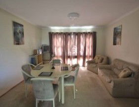 Ballymena Holiday Units - Accommodation in Brisbane 2