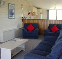 Penguin Mews - Accommodation in Brisbane