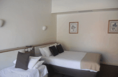 Burkes Hotel Motel - Accommodation in Brisbane 0