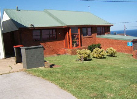 Merewether Beach B And B - Accommodation in Brisbane 1