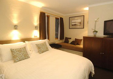 Dinner Plain VIC Accommodation in Brisbane