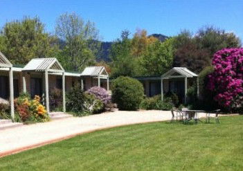 ELLENVALE HOLIDAY UNITS - Accommodation in Brisbane 0