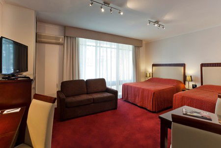 Best Western Ensenada Motor Inn And Suites - Accommodation in Brisbane 1