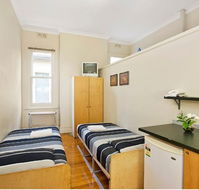 Cambridge Lodge - Accommodation in Brisbane