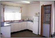 Lakes Jakaranda Holiday Units - Accommodation in Brisbane 4
