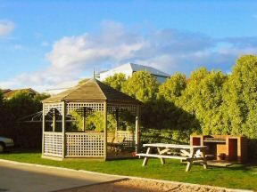 Pelican At Lakes Motel - Accommodation in Brisbane 0