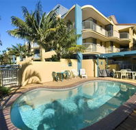 Surf Club Apartments - Accommodation in Brisbane