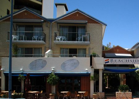 Beachside Apartment Hotel - Accommodation in Brisbane 0