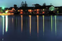 Clan Lakeside Lodge - Accommodation in Brisbane 0