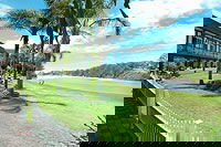 Clan Lakeside Lodge - Accommodation in Brisbane 3