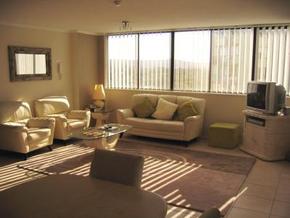 Beachfront Towers - Accommodation in Brisbane 5