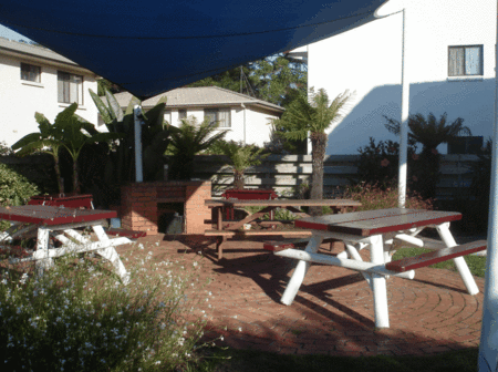 Peninsular Apartments - Accommodation in Brisbane 1