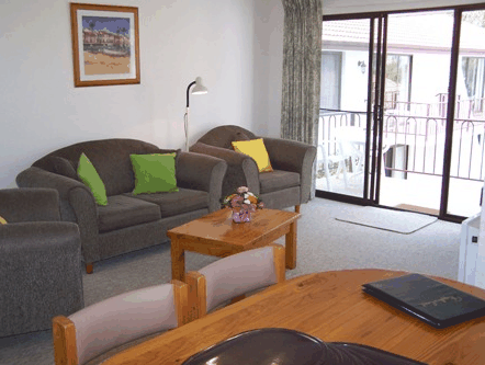 Peninsular Apartments - Accommodation in Brisbane 2