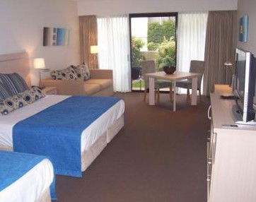 Waves Byron Bay - Accommodation in Brisbane 1