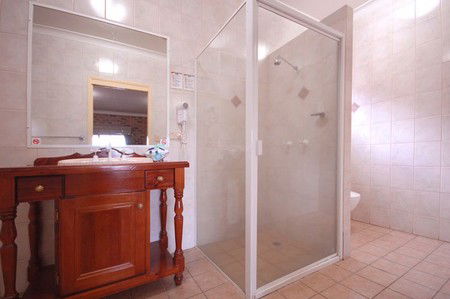 Country Gardens Motor Inn - Accommodation in Brisbane 1