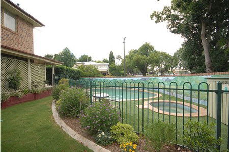 Country Gardens Motor Inn - Accommodation in Brisbane 5