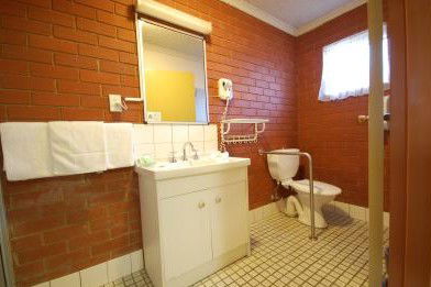 Junction Motor Inn - Accommodation in Brisbane 3