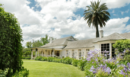 Chateau Yering Historic House Hotel - Accommodation in Brisbane