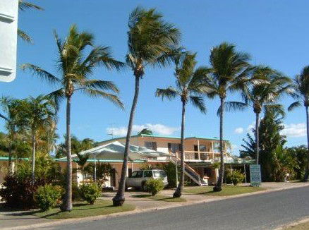 Palm View Holiday Apartments - Accommodation in Brisbane 2