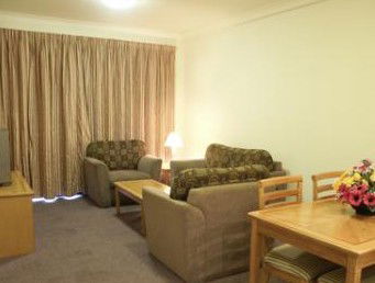 Maclin Lodge Motel - Accommodation in Brisbane 2
