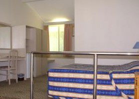 Newcastle Links Motel - Accommodation in Brisbane 1