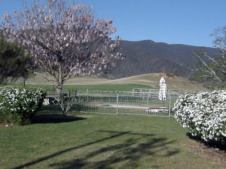 Araluen NSW Accommodation in Brisbane