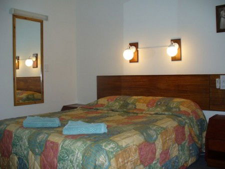 Coachman Motel - Accommodation in Brisbane 1