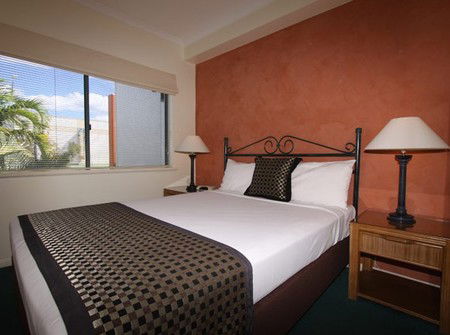 Mid City Luxury Suites - Accommodation in Brisbane 2