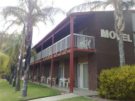 Loveday SA Accommodation in Brisbane