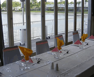 Waterfront Hotel - Accommodation in Brisbane 1
