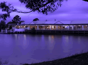 Waterfront Hotel - Accommodation in Brisbane 2