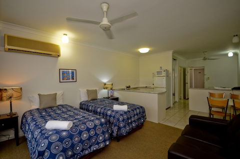 Reef Palms - Accommodation in Brisbane 2