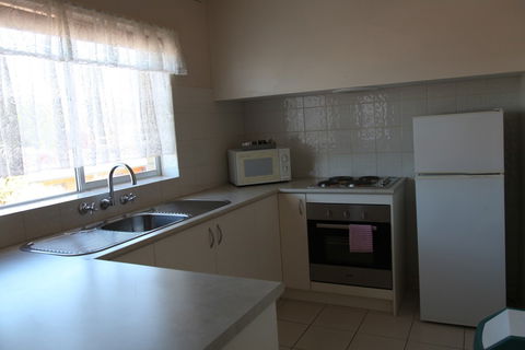 Carnegie Motor Inn And Serviced Apartments - Accommodation in Brisbane 4