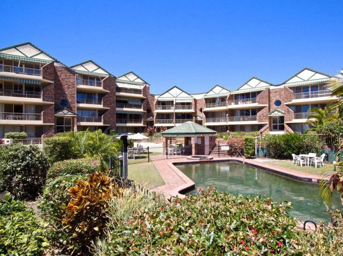 Kirra QLD Accommodation in Brisbane