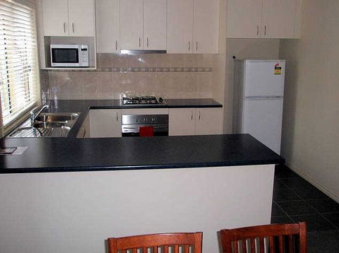 Victoria Lodge Motor Inn And Apartments - Accommodation in Brisbane 2