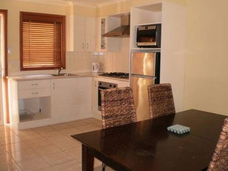 Colonial Village Motel - Accommodation in Brisbane 5