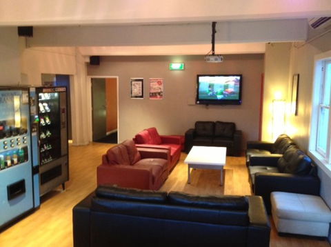 Ritz Backpackers - Accommodation in Brisbane 1