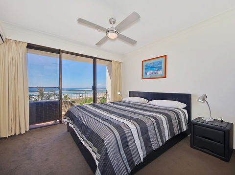 Princess Palm On The Beach - Accommodation in Brisbane 1