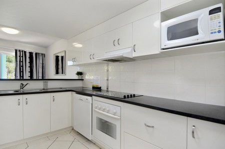 White Crest Luxury Apartments - Accommodation in Brisbane 3