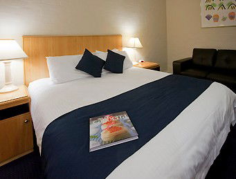 Ibis Styles Canberra Narrabundah - Accommodation in Brisbane 1