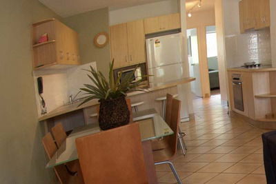 Regatta Riverfront Apartments - Accommodation in Brisbane 5