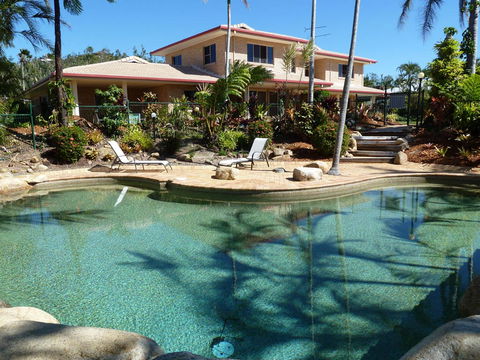 Montage Beach Apartments - Accommodation in Brisbane 1