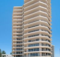 Beachside Tower - Accommodation in Brisbane