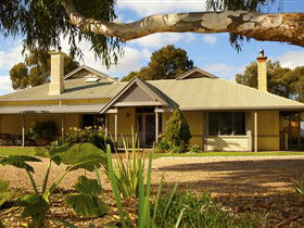 Whistler Farm - Accommodation in Brisbane 0