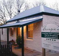 Georgie's Cottage - Accommodation in Brisbane