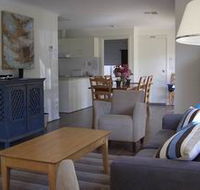 Saltaire Yellow - Accommodation in Brisbane